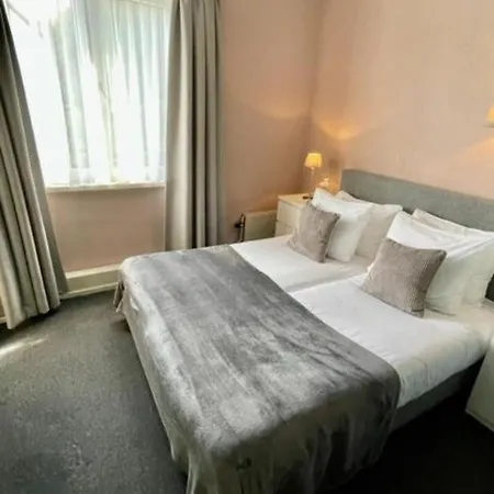 Boutique De La Ruine * ファルケンブルフ